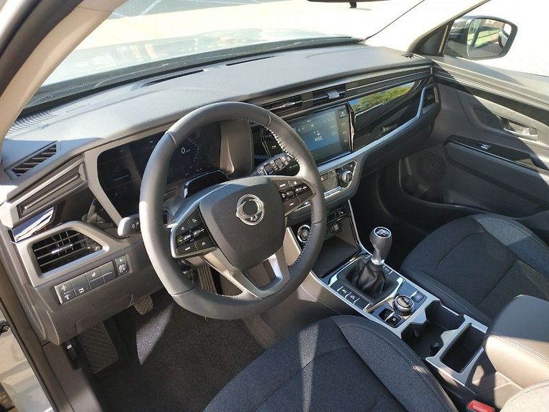 KGM Korando 1.5T, SMART,4WD, MT, SKLADEM - fotka 14 z 29