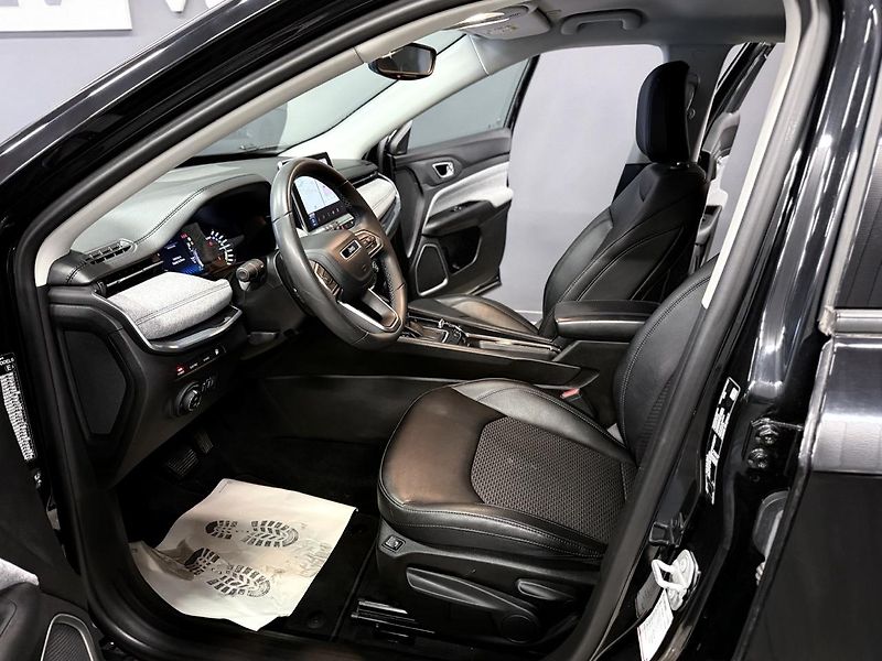 Jeep Compass (2021) 1.3 T4 PHEV 190CV, 4X4,ZÁRUKA - fotka 19 z 75