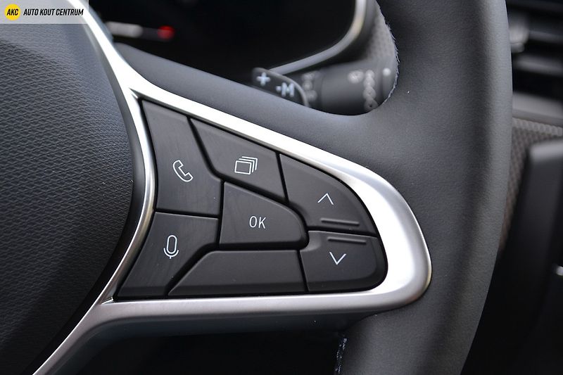 Renault Arkana Techno mild hybrid 140 EDC - fotka 38 z 49