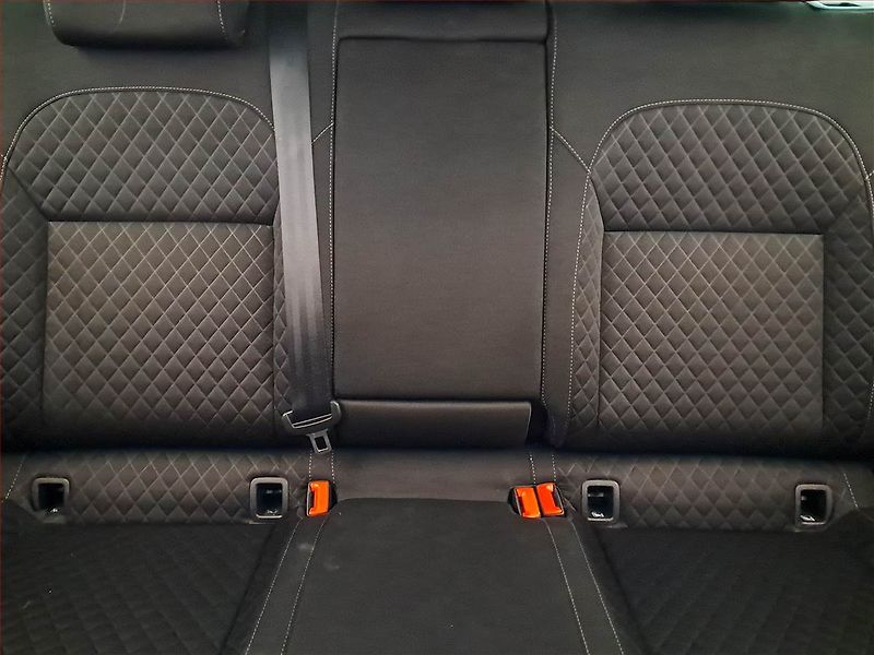 Škoda Superb (2016) Style 2.0 TDI, Automat, Navi - fotka 10 z 26
