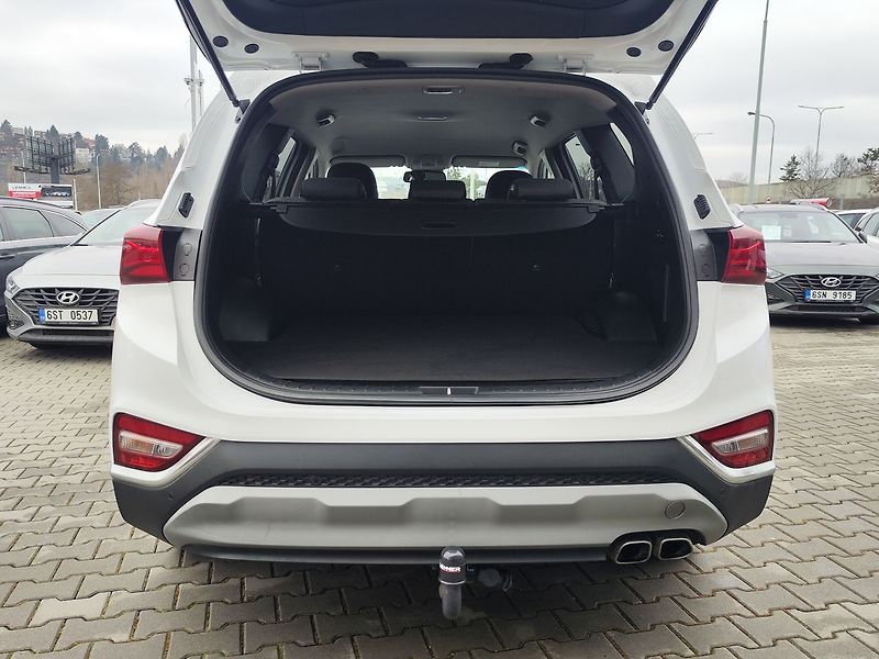 Hyundai Santa Fe 2.0 CRDI/110kW Smart Success - fotka 9 z 34