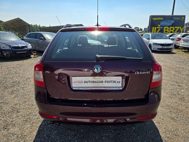Škoda Octavia (2010) 1.8 Tsi 118kW DSG po servisu - fotka 6 z 22