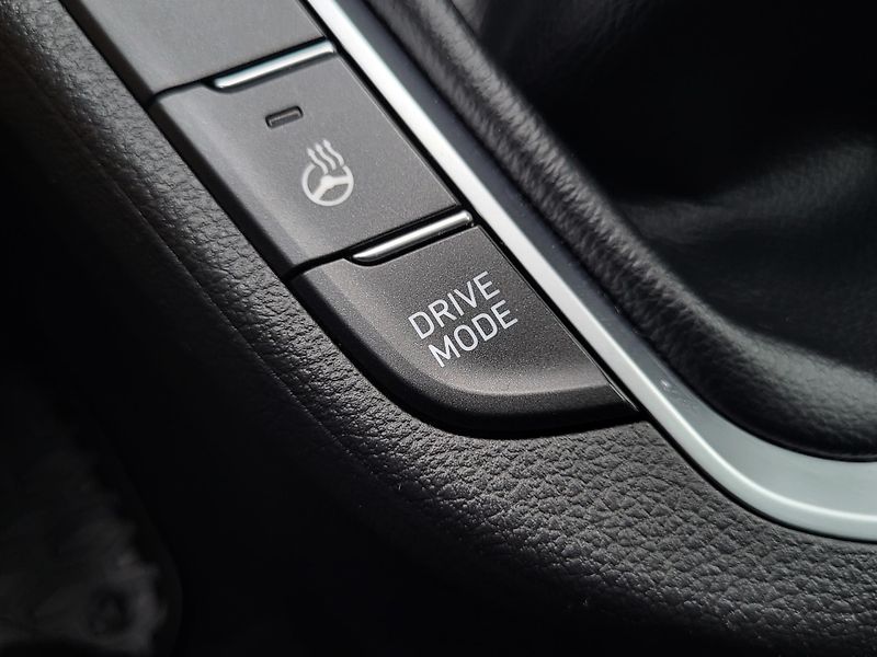 Hyundai i30 WG 1.5 T-GDI 118kW SMART *ČR - fotka 24 z 44