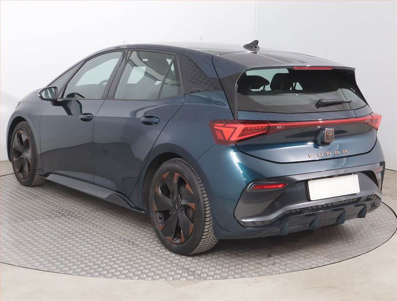 Cupra Born (2022) 58, SoH 89% - fotka 4 z 19