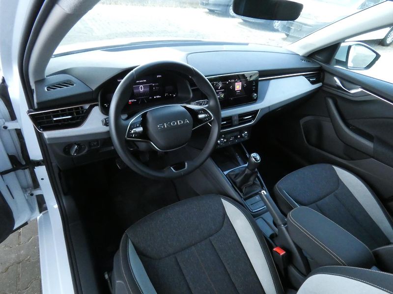 Škoda Scala FL Top Selection 1.0 TSI /85kW - fotka 5 z 30