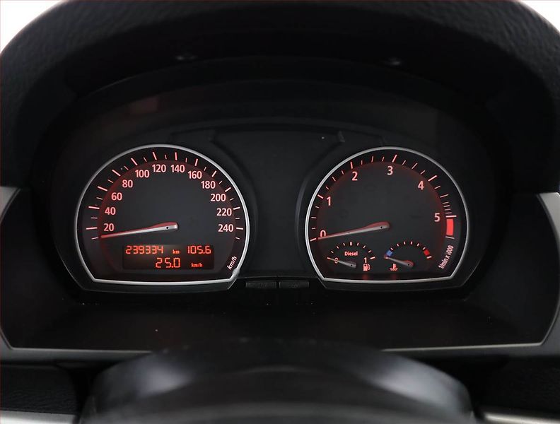BMW X3 (2007) 2.0d, 4X4, Tempomat - fotka 9 z 14
