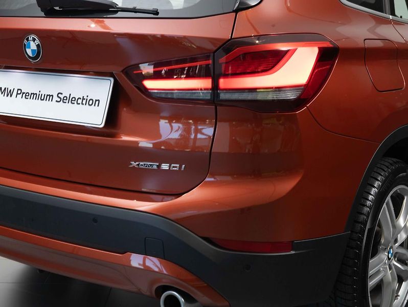BMW X1 xDrive20i - fotka 9 z 22