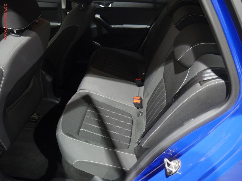 Škoda Fabia (2021) 1.0 TSi, 2.maj,ČR, Style, LED - fotka 10 z 17