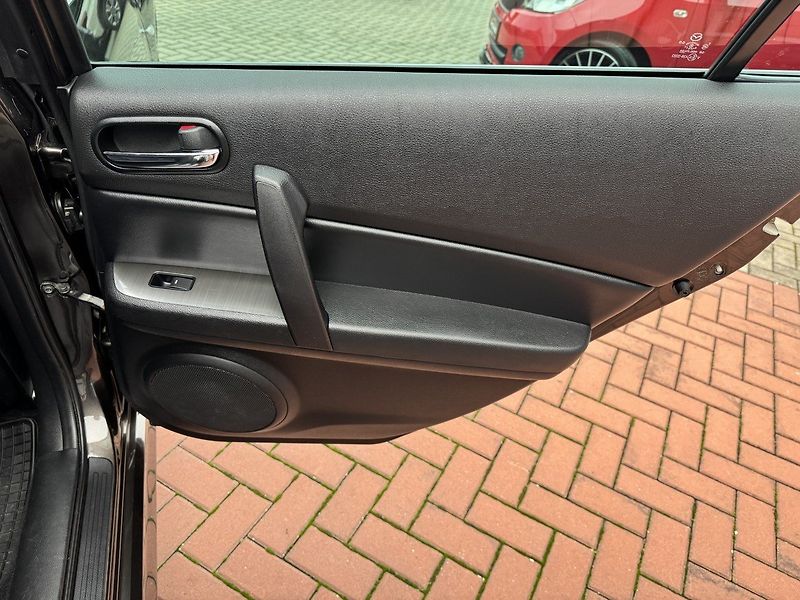 Mazda 6 (2012) 2.0i Sportsline Xenony Bose - fotka 19 z 50
