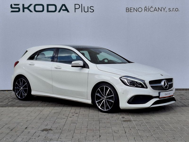 Mercedes-Benz Třídy A (2017) AMG Automat 4 Matic 2,0i 135kW - fotka 10 z 35