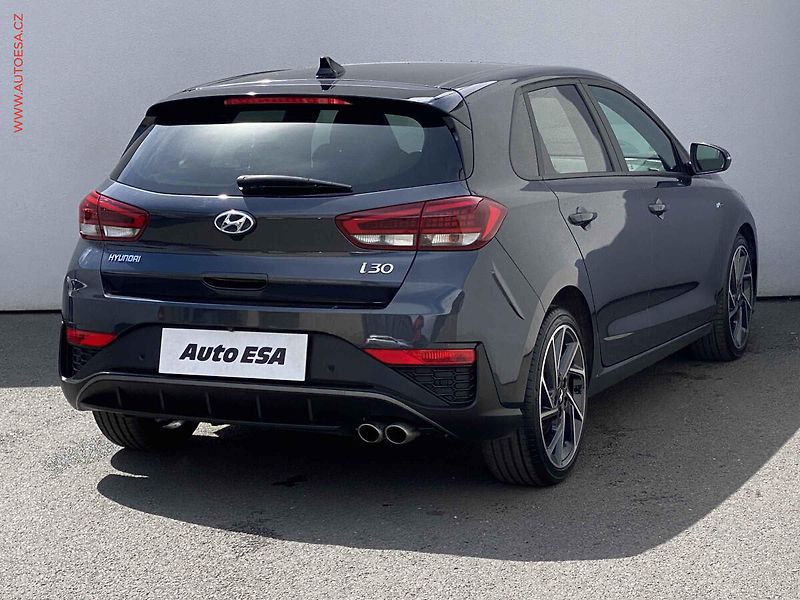 Hyundai i30 (2022) 1.5T-GDi, N-Line, kůže, LED - fotka 4 z 19