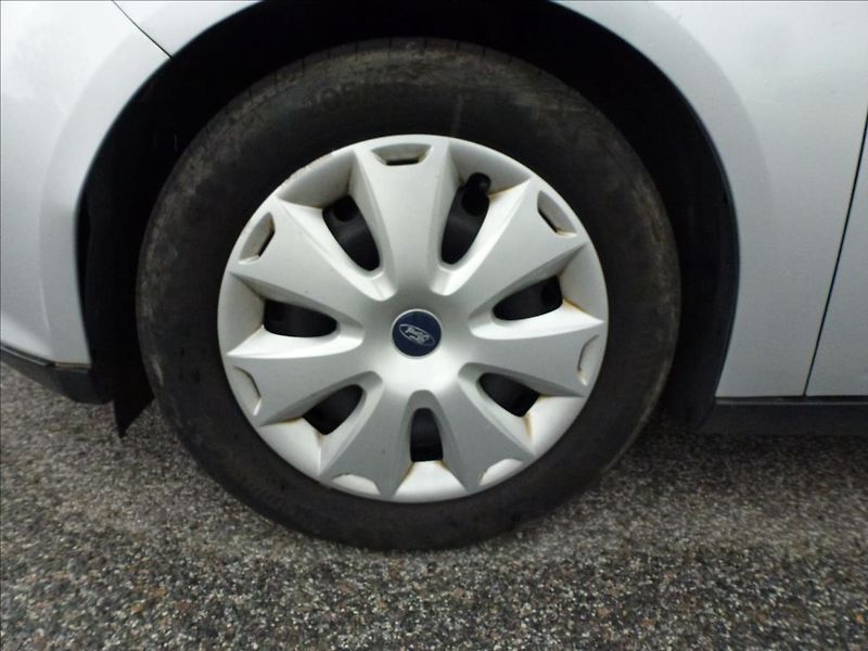 Ford Focus 1,6 16V Eco 150HP - fotka 34 z 41