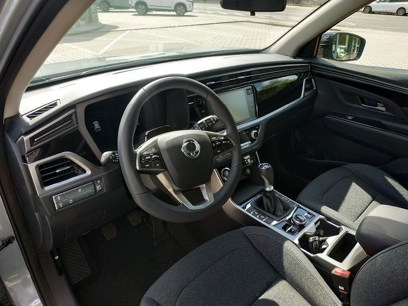 KGM Korando 1.5T, SMART,4WD, MT, SKLADEM - fotka 11 z 35