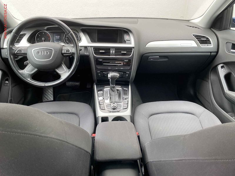 Audi A4 (2015) 2.0 TDi quattro, AT, bixen - fotka 8 z 21