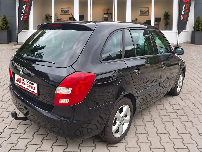 Škoda Fabia (2008) 1.4i 63kW -AUT.KLIMA-TEMPOMAT - fotka 8 z 30