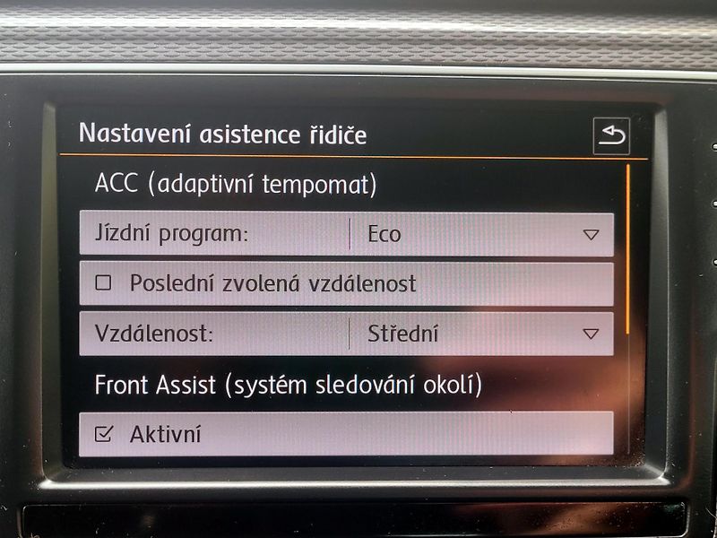 Volkswagen Golf Sportsvan TSi LOUNGE *SERV.KN. WEBASTO - fotka 54 z 69