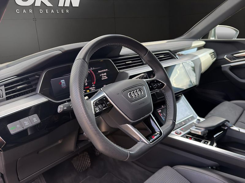 Audi e-tron (2022) ETRON-S 370KW 21 ALU - fotka 10 z 27