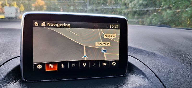 Mazda 3 2.0 88kw 1. majitel krásná - fotka 39 z 47
