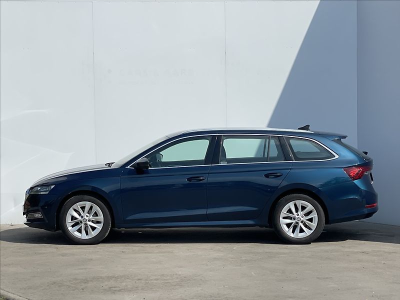 Škoda Octavia 2,0 TDI Combi Style Plus TAŽNÉ - fotka 2 z 23
