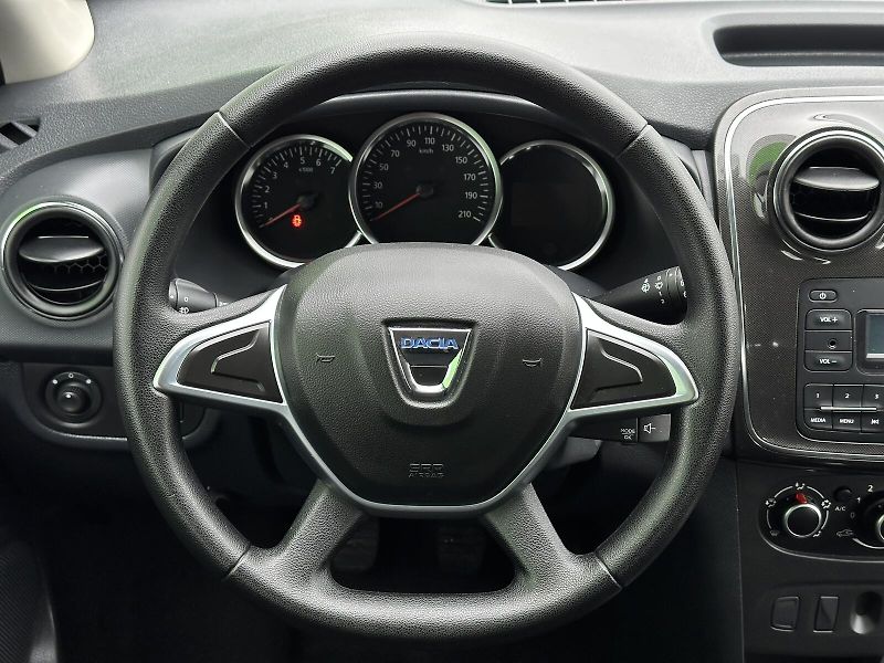 Dacia Logan 1.0SCe MCV KLIMA AC Bluetooth - fotka 16 z 31