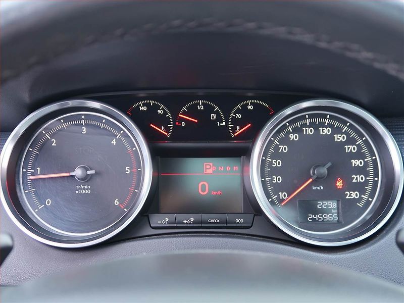 Peugeot 508 (2013) 2.0 HDi, Automat, Navi - fotka 11 z 18