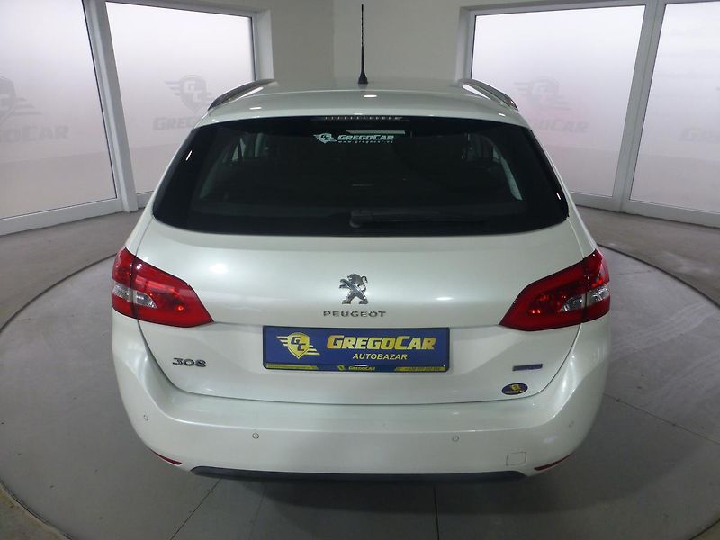 Peugeot 308 (2016) 1,6HDI*NAVIGACE*ALU**FULL LED* - fotka 6 z 26