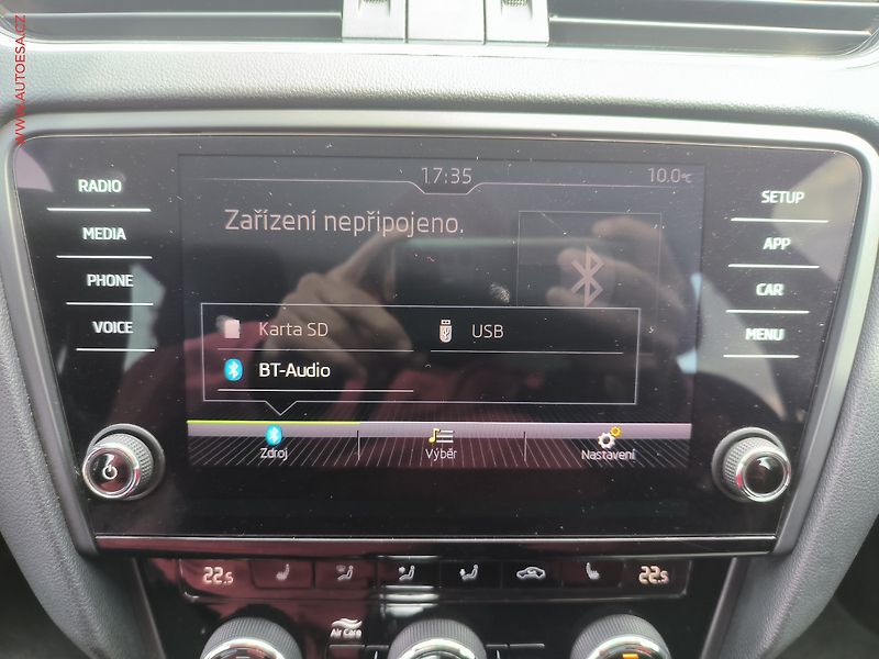 Škoda Octavia (2019) 1.5 TSi, ČR, DSG, LED, park - fotka 12 z 22