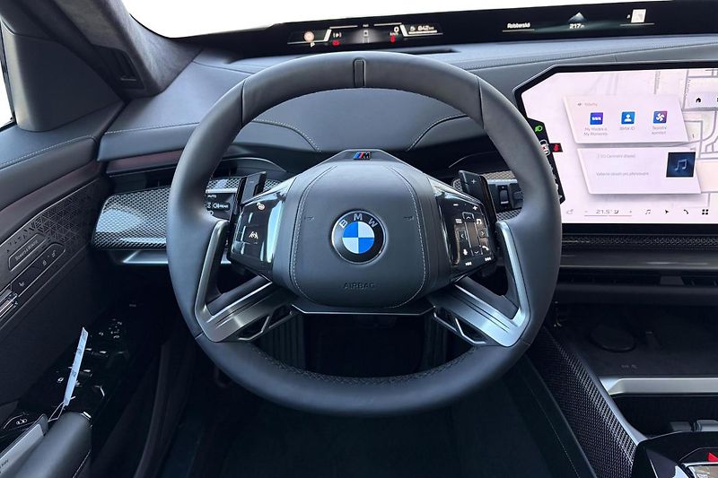 BMW Řada 7 740 xDrive Sedan - fotka 13 z 15