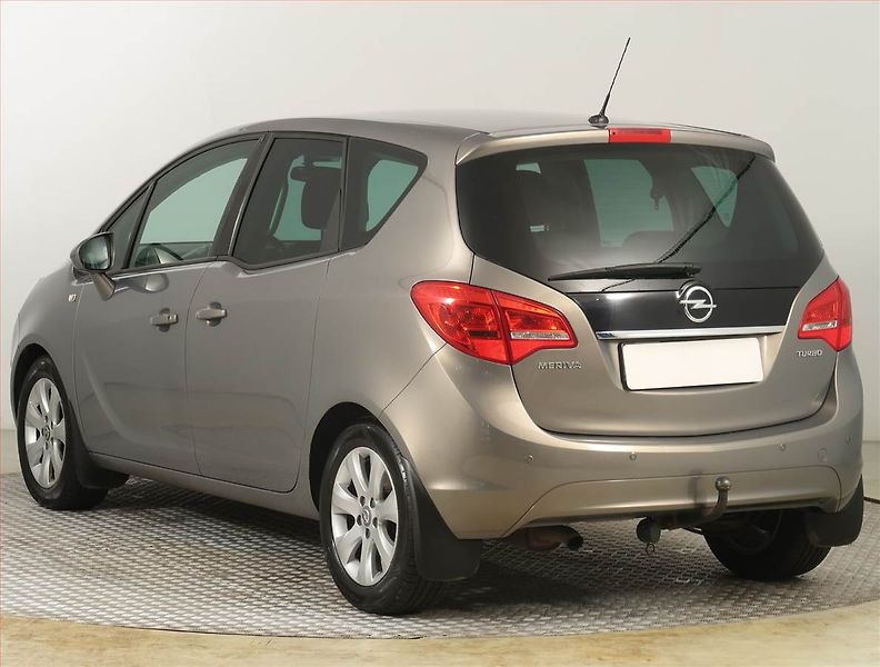 Opel Meriva (2013) 1.4 Turbo, ČR,1.maj - fotka 4 z 17