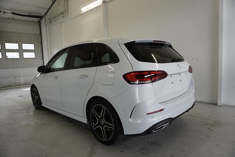 Mercedes-Benz Třídy B B 220d 140kW AMG line AUTOMAT8 - fotka 6 z 29