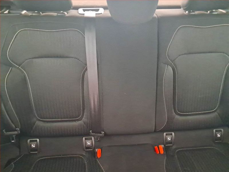 Renault Mégane (2017) 1.6 SCe, ČR,1.maj, Tempomat - fotka 10 z 16