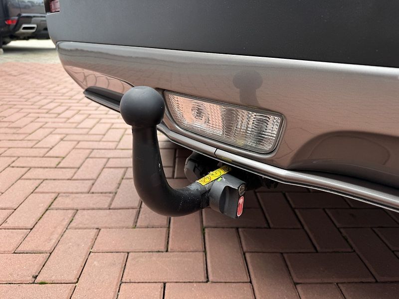 Suzuki Vitara (2021) 1.4 BoosterJet 4x4 Automat LED - fotka 41 z 49