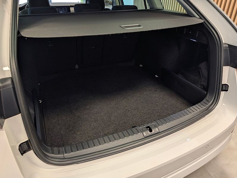 Škoda Octavia 1.5 TSI STYLE PLUS - fotka 29 z 33