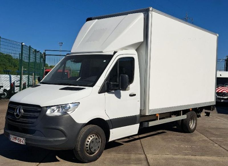 Mercedes-Benz Ostatní (2021) 516CDi skříň 8 palet +hyd.čelo - fotka 1 z 5
