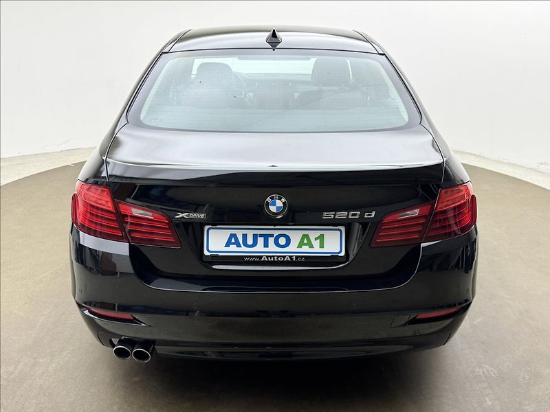 BMW Řada 5 2,0 4X4 KŮŽE SERVIS KAMERA ČR - fotka 5 z 38