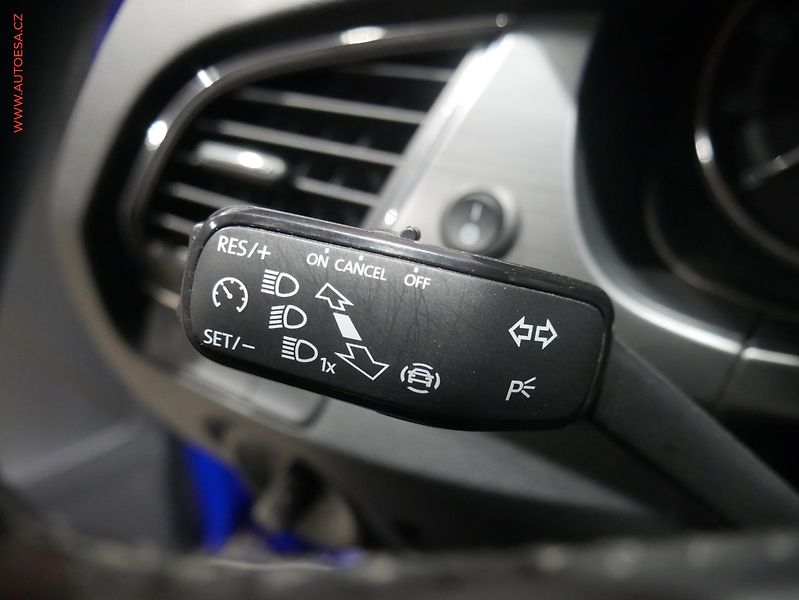 Škoda Fabia (2021) 1.0 TSi, 2.maj,ČR, Style, LED - fotka 13 z 17