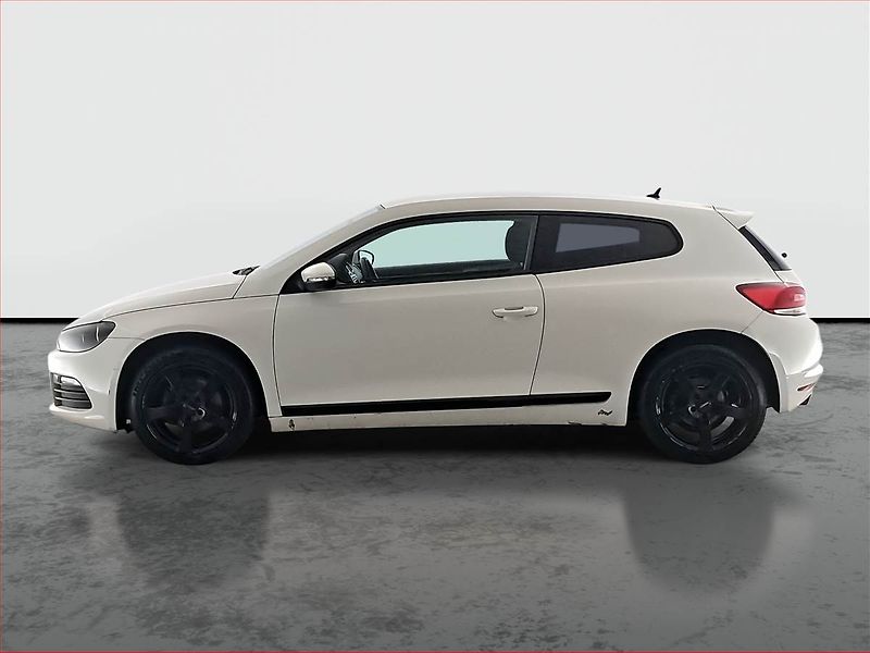 Volkswagen Scirocco (2010) Sport 1.4 TSI, Park. senzory - fotka 3 z 14