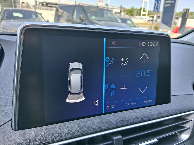 Peugeot 3008 ALLURE 1.2 PureTech 96 kW  - fotka 21 z 23