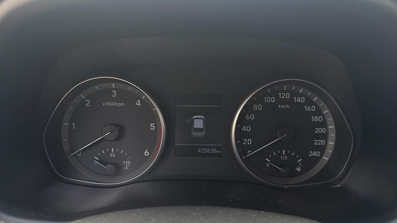 Hyundai i30 (2018) 1.6 CRDI 81KW  - fotka 14 z 19