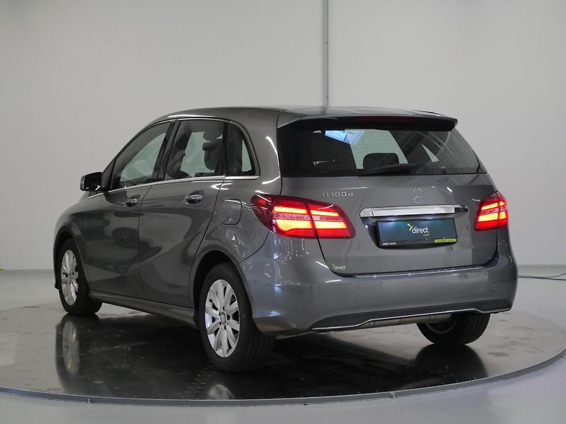 Mercedes-Benz Třídy B - fotka 7 z 27