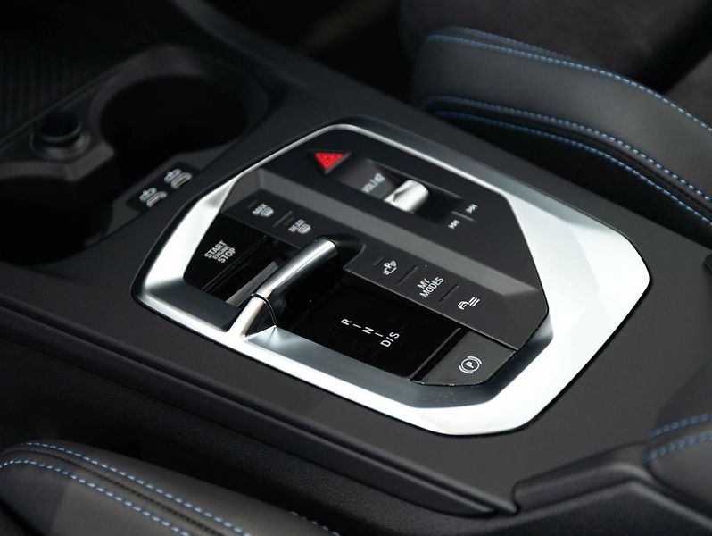 BMW Řada 1 120d - fotka 15 z 21
