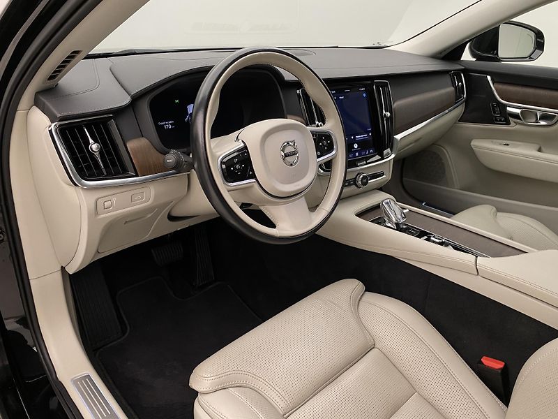 Volvo V90 B4 AWD BRIGHT PLUS AUT CZ - fotka 4 z 60