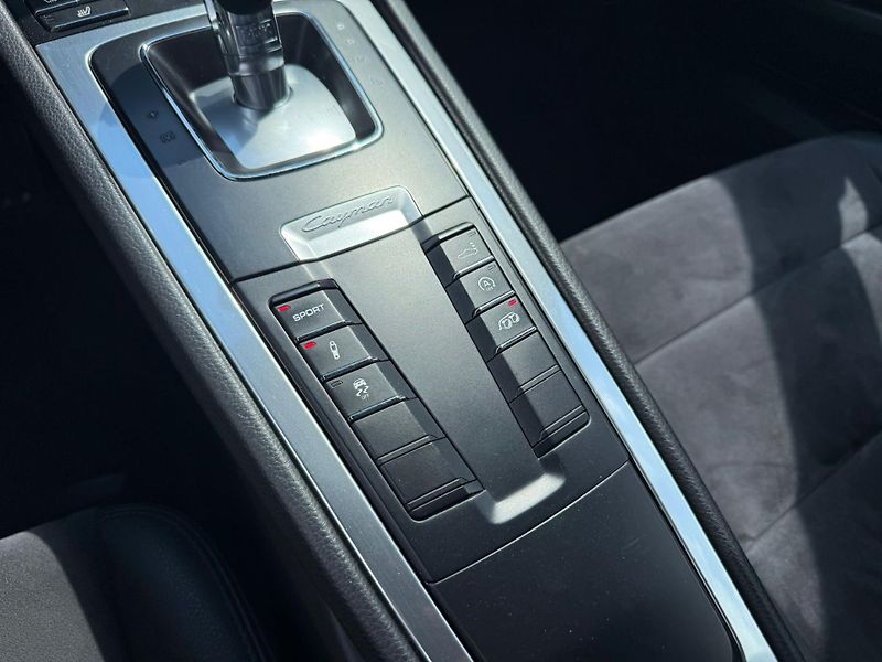 Porsche Cayman 2.7 202kw PDK - fotka 19 z 22