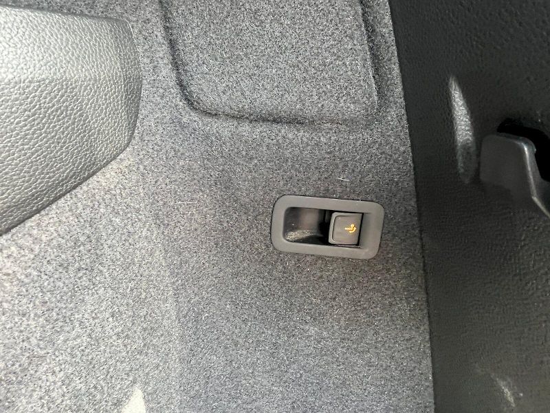 Škoda Karoq (2019) 1.5 TSI 110 kW ACT Style DSG - fotka 14 z 28