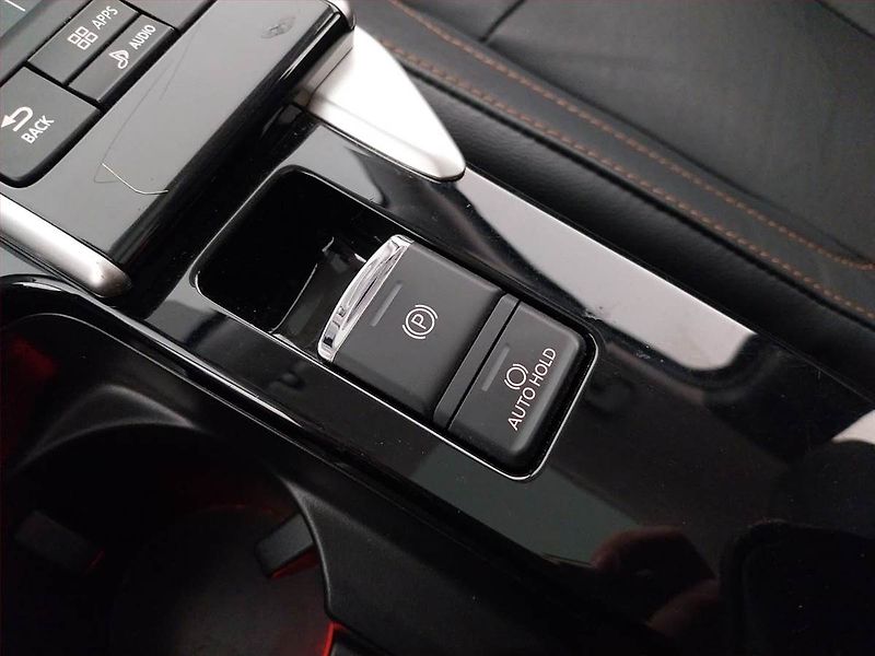 Mitsubishi Eclipse Cross (2019) Instyle 1.5 T-MIVEC, 4X4 - fotka 18 z 23