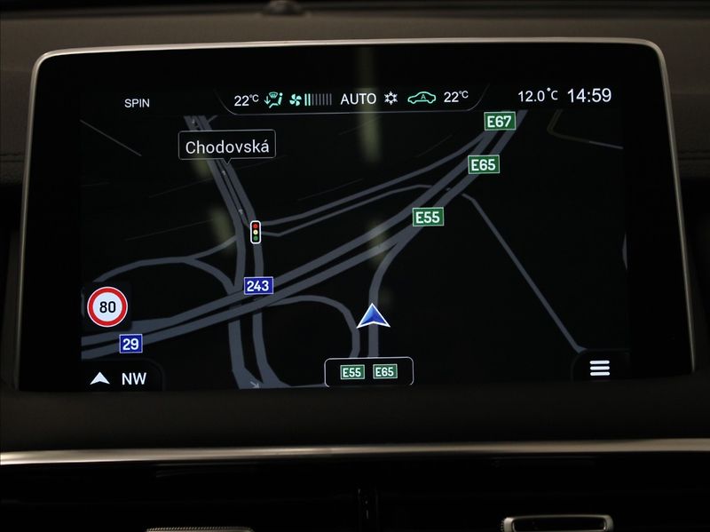 MG EHS 1,5 PHEV 190kW Exclusive PANO - fotka 15 z 28