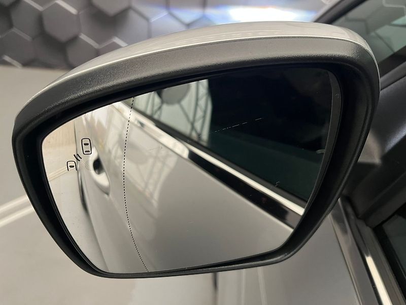 Ford Galaxy 2.5 HEV TITANIUM 7 míst - fotka 44 z 70