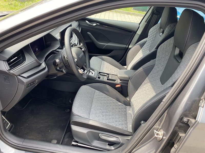 Škoda Octavia (2025) Combi 2.0 TSI 4x4 DSG SportLin - fotka 7 z 27