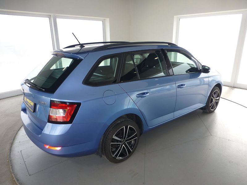 Škoda Fabia (2015) 1,2TSI-81KW**KLIMA**ALU KOLA - fotka 6 z 24