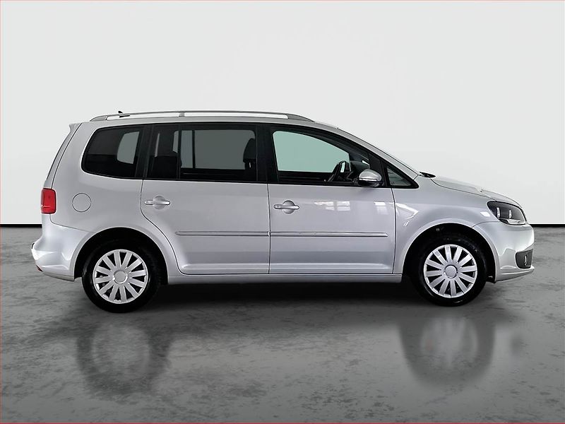 Volkswagen Touran (2011) Comfortline 1.6 TDI, Navi - fotka 6 z 18
